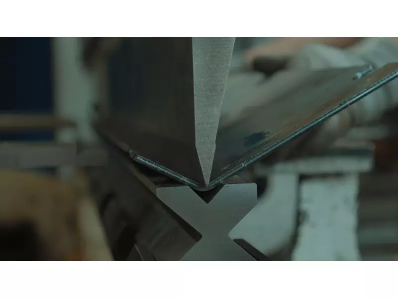 PRES BRAKE DEKOMETA 3.webp